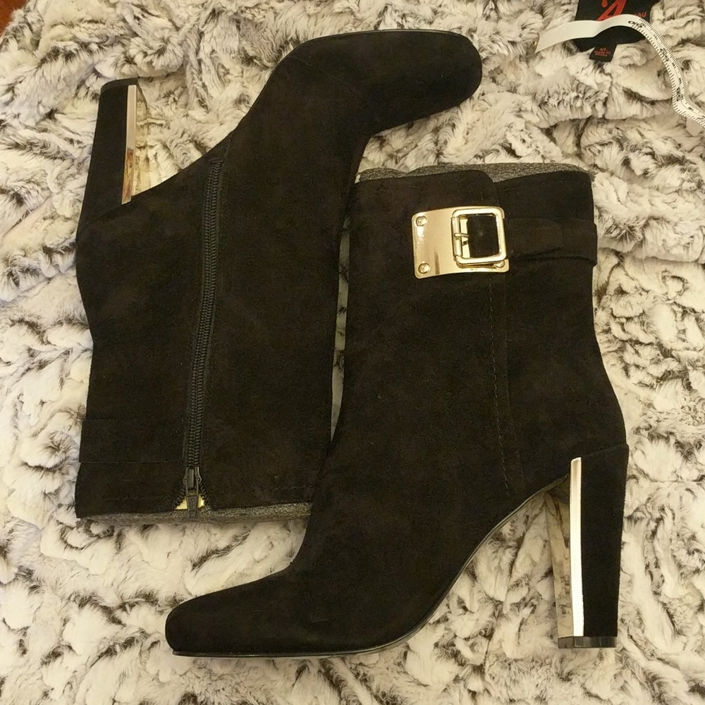Nine West Black booties